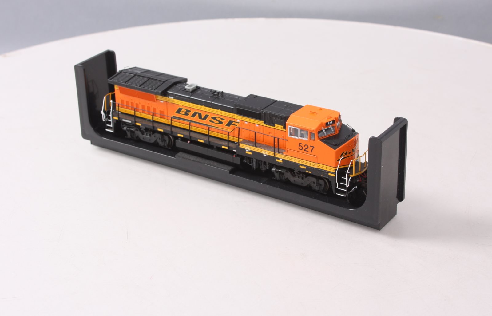 Atlas 10003101 HO Burlington Northern Santa Fe Dash 8-40BW Diesel w/Sound #527
