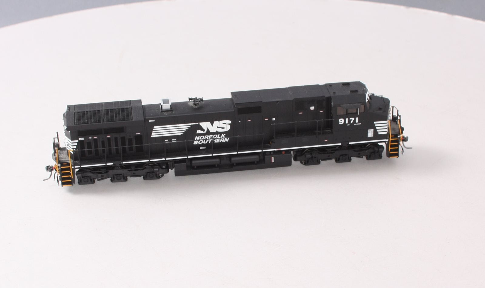 MTH 80-2298-1 HO Scale Norfolk Southern Dash-9 Diesel Engine #9171 with PS 3.0