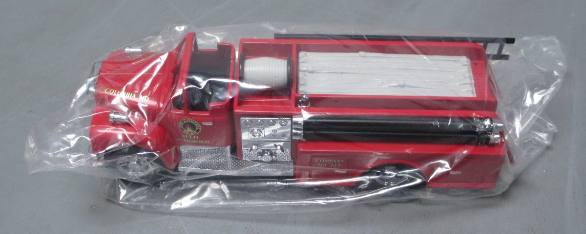 MTH 30-9196 O Engine Company 54 RailKing Operating Firehouse