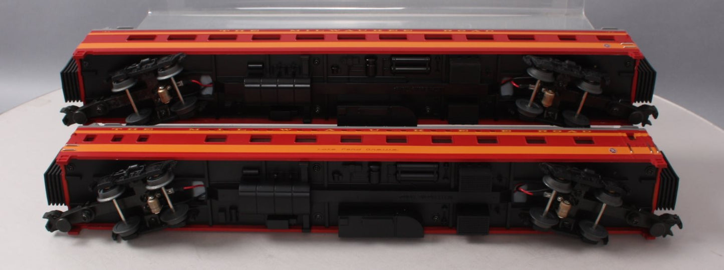 MTH 20-6652 O Milwaukee 70' Streamlined Slpr/Diner Passenger Cars (Set of 2)