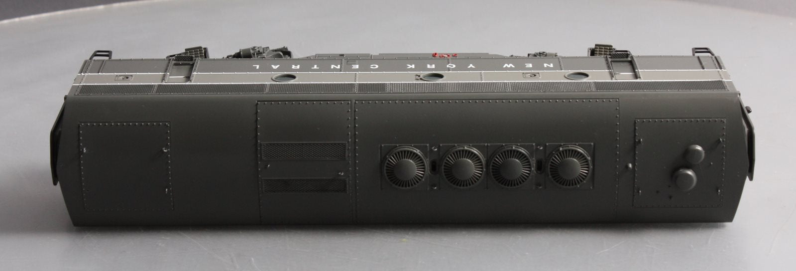 Lionel 6-34580 O New York Central LEGACY F-3 B Powered B Unit Diesel Locomotive