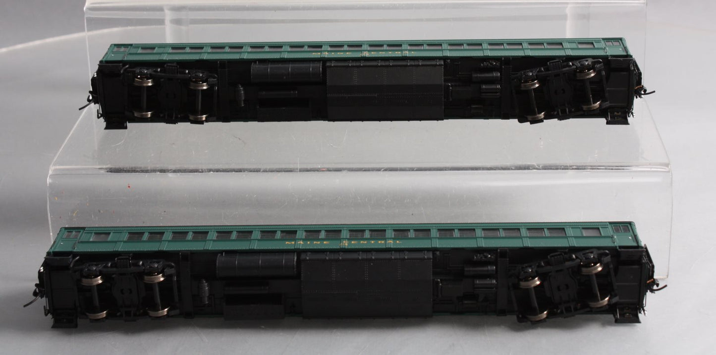 Broadway Limited 6444 HO Maine Central 80' Passenger Coach Set A (Set of 2)
