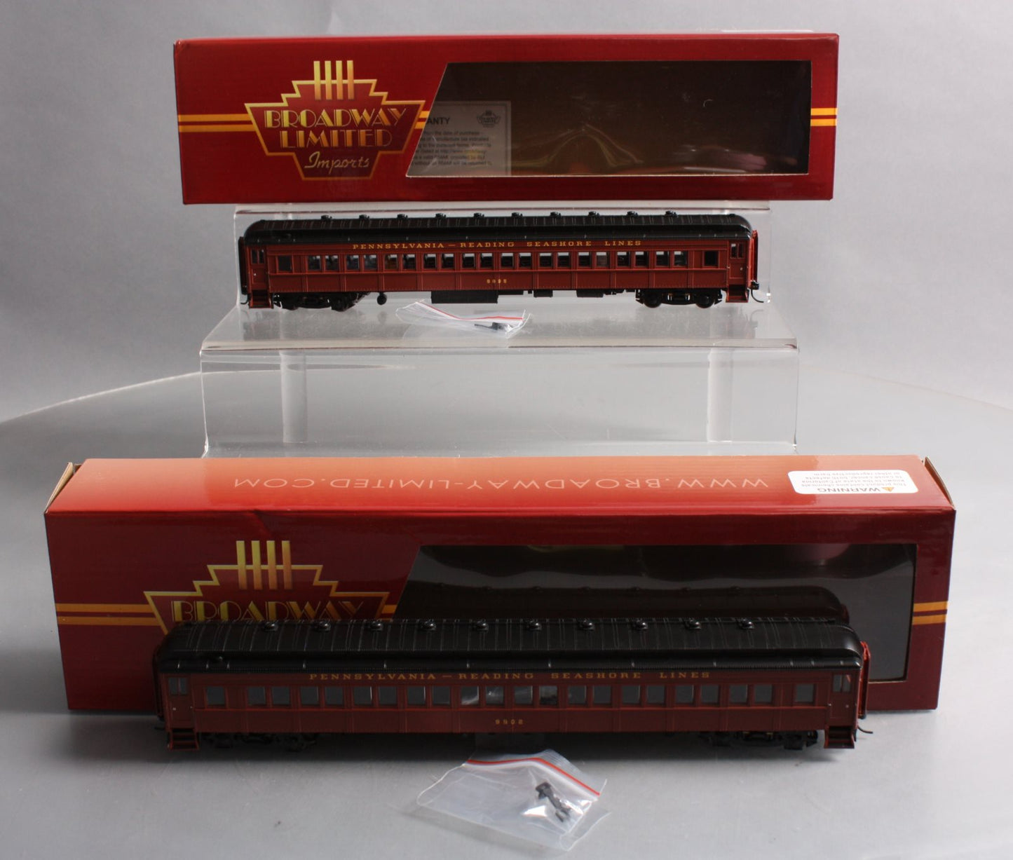 Broadway Limited 6433 HO PRSL P70 Coach Set B (Set of 2)