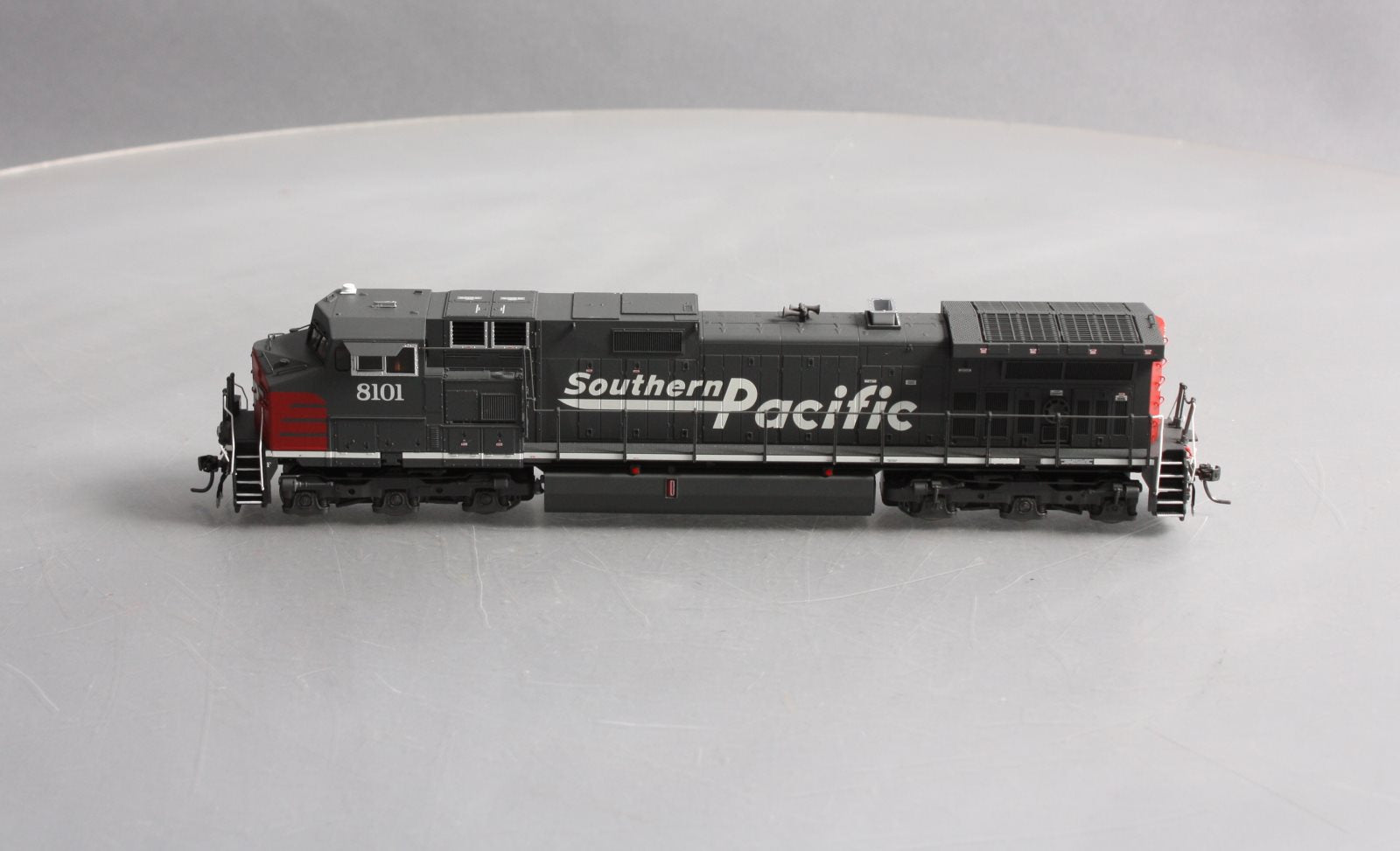 MTH 80-2305-0 HO Southern Pacific Dash-9 Diesel Engine (DCC Ready