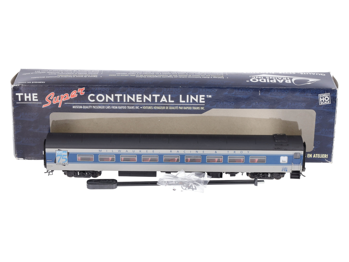 Rapido Trains 105021 HO Milwaukee, Racine & Troy 52-Seat Dayniter Leg-Rest Coach