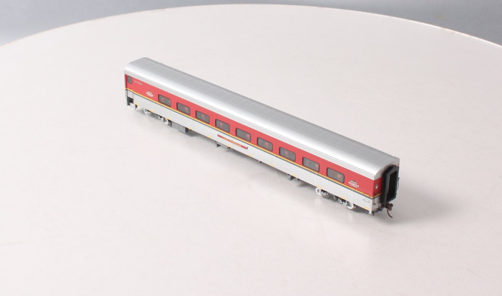 Rapido Trains 131112 HO Algoma Central Coach #5702