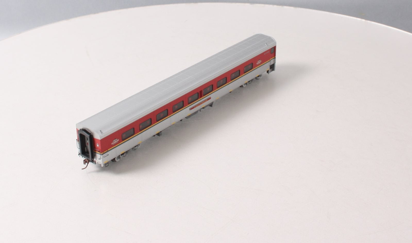 Rapido Trains 131112 HO Algoma Central Coach #5702