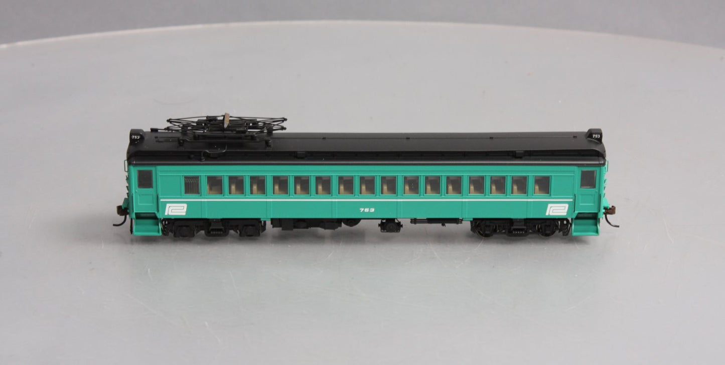 Con-Cor 194735 HO Penn Central mP54 MU Coach w/ Pantograph #753