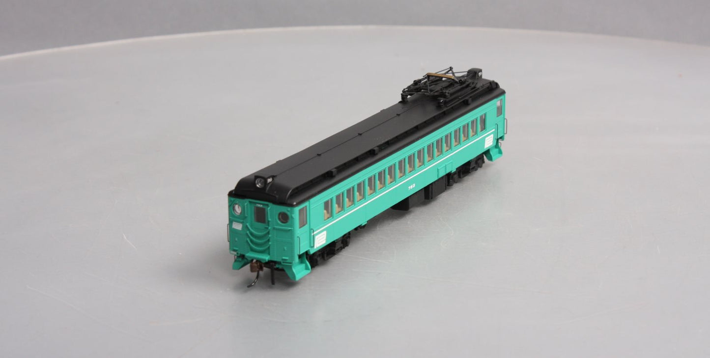 Con-Cor 194735 HO Penn Central mP54 MU Coach w/ Pantograph #753
