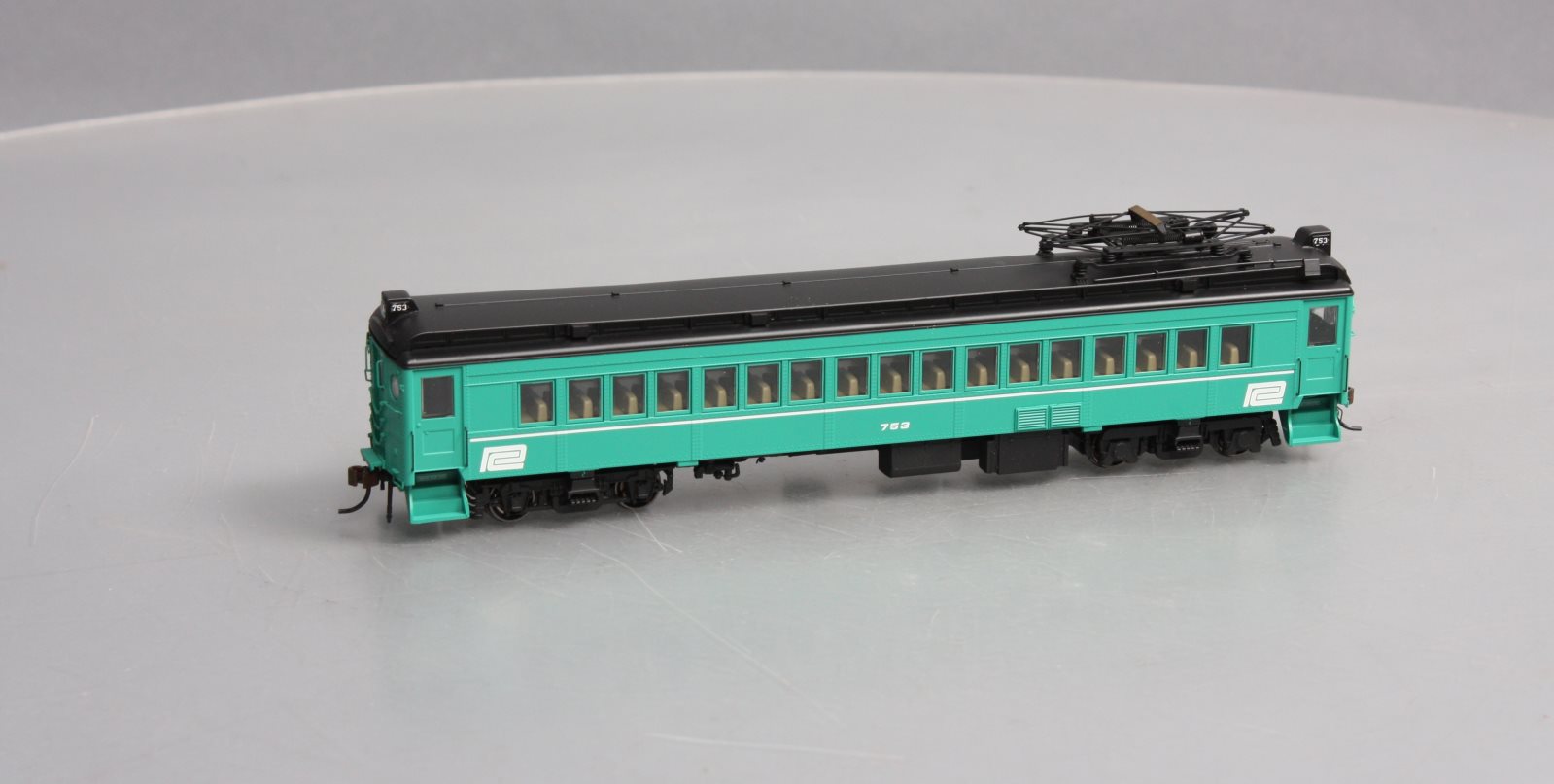 Con-Cor 194735 HO Penn Central mP54 MU Coach w/ Pantograph #753