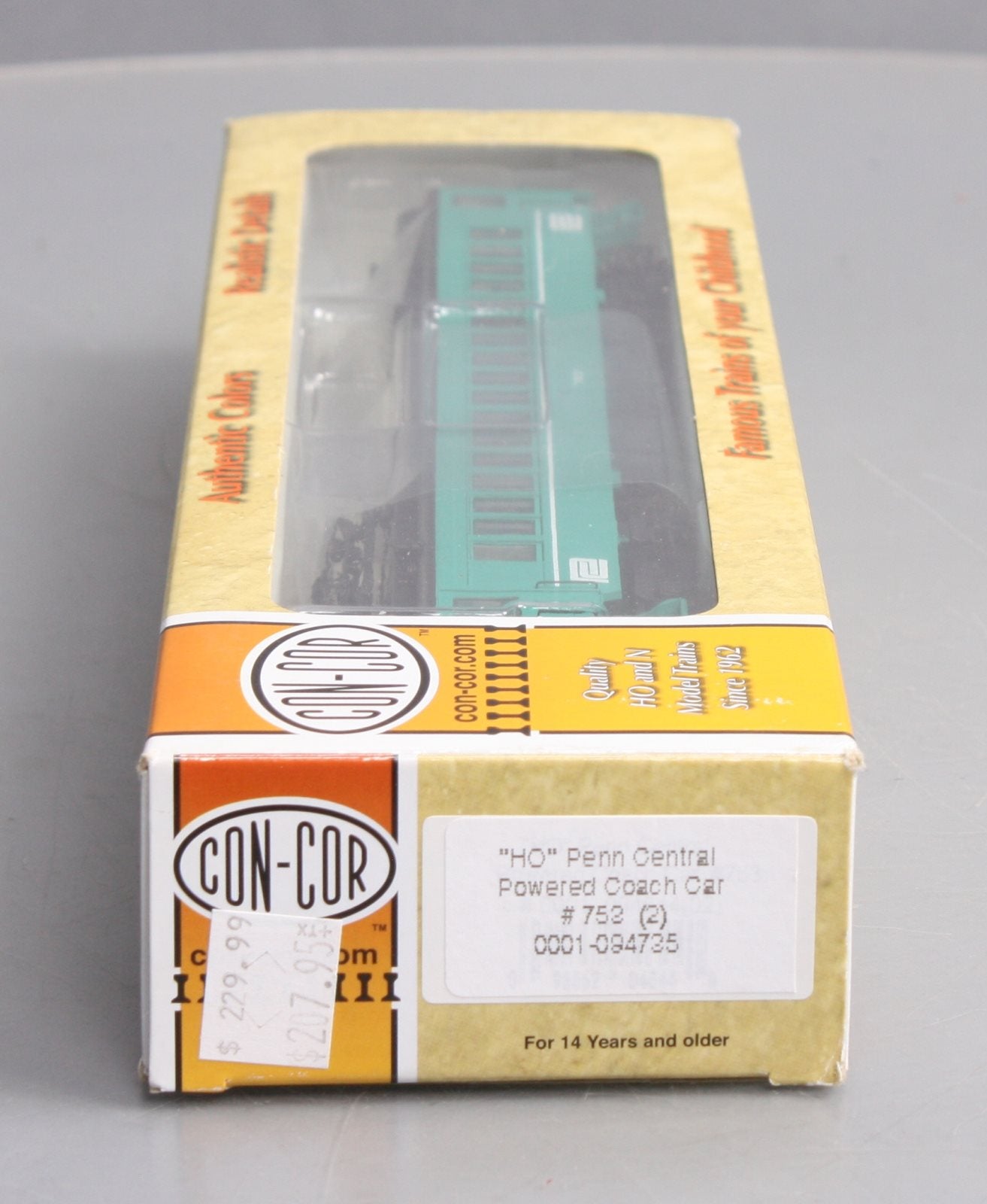 Con-Cor 194735 HO Penn Central mP54 MU Coach w/ Pantograph #753