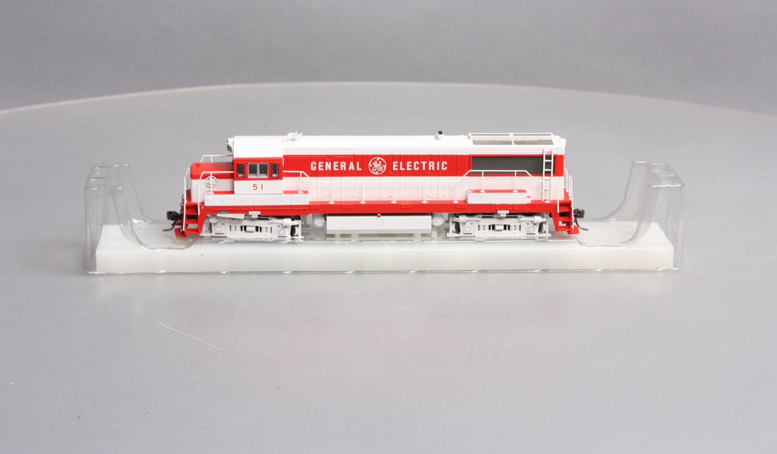 Bowser 23805 HO General Electric GE U25B Standard DC Executive Line #51