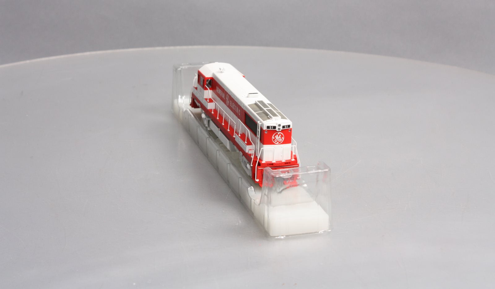 Bowser 23805 HO General Electric GE U25B Standard DC Executive Line #51