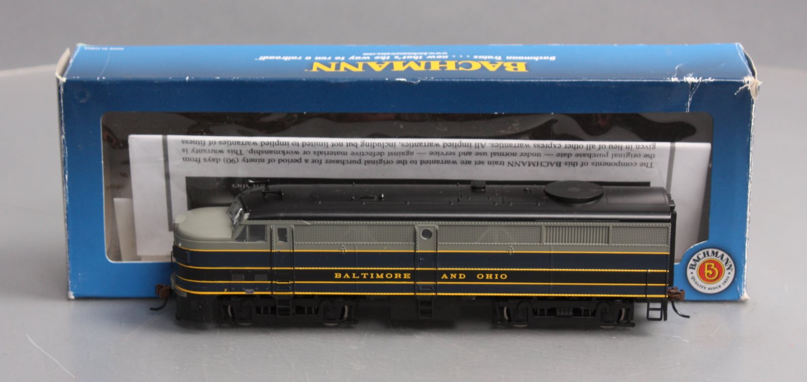 Bachmann 64605 HO B&O Alco FA2 Diesel Locomotive - DCC Ready