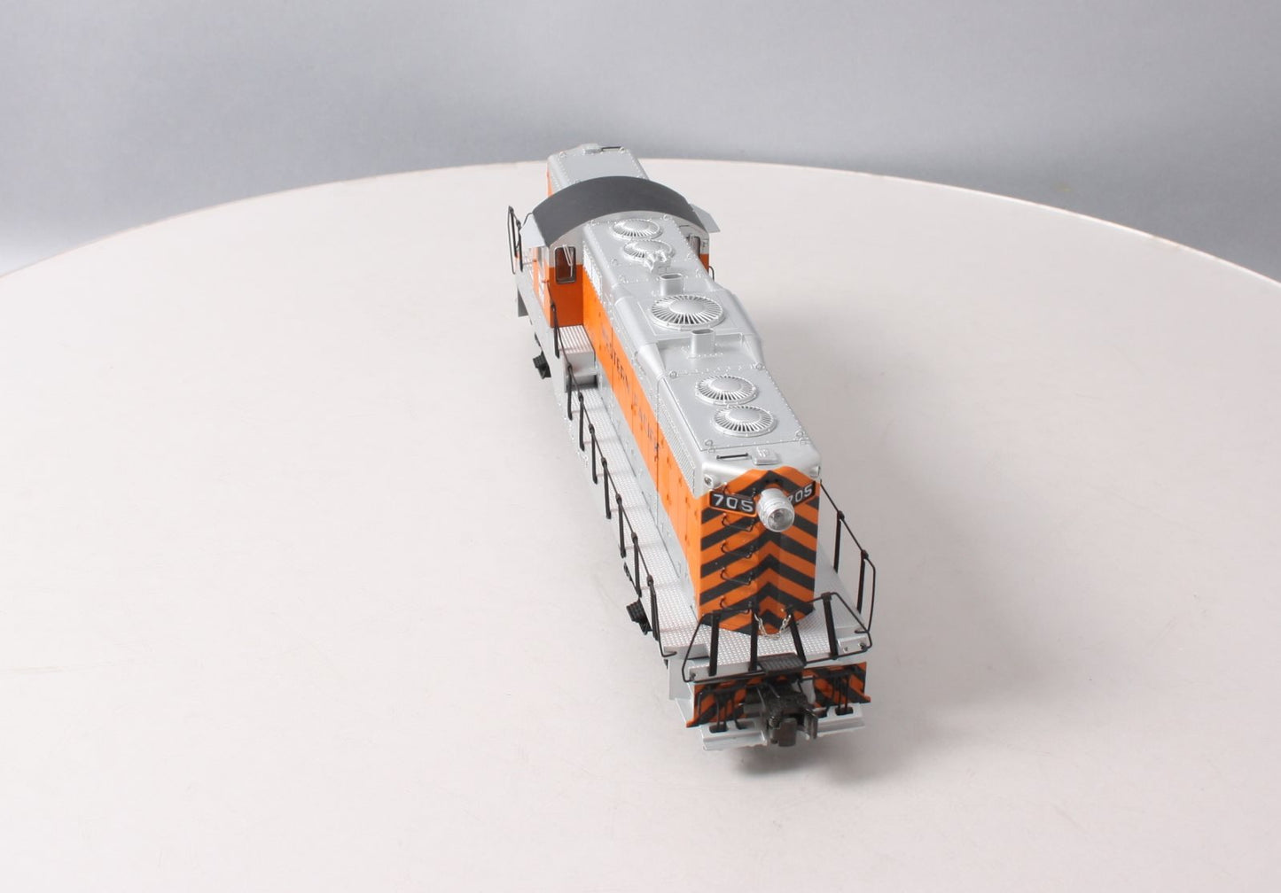 Lionel 6-28340 Western Pacific GP7 Diesel Locomotive #705