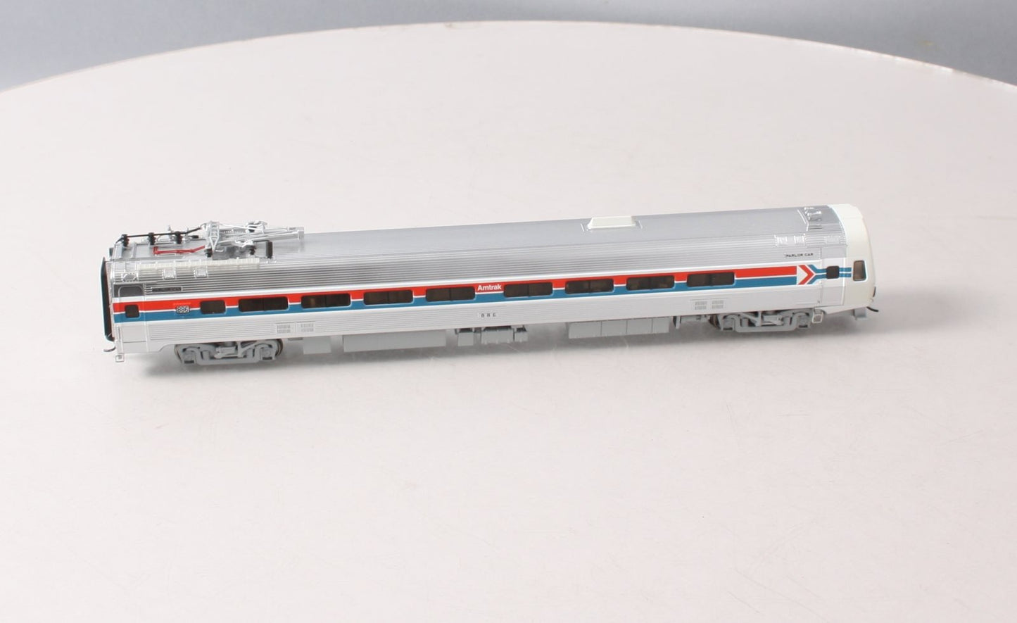 Walthers 920-13820 HO Amtrak Budd Metroliner Electric Multiple Unit #886