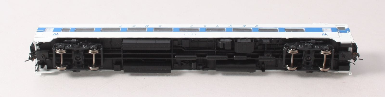 Rapido Trains 100352 HO Long Island CC&F Lightweight Coach #2191