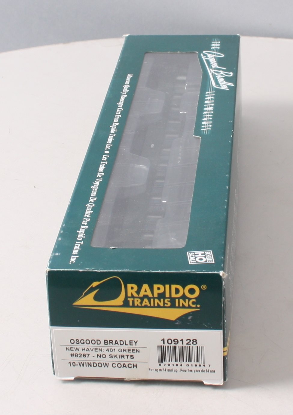Rapido Trains 109128 HO New Haven 10-Window Coach, No Skirt #8267