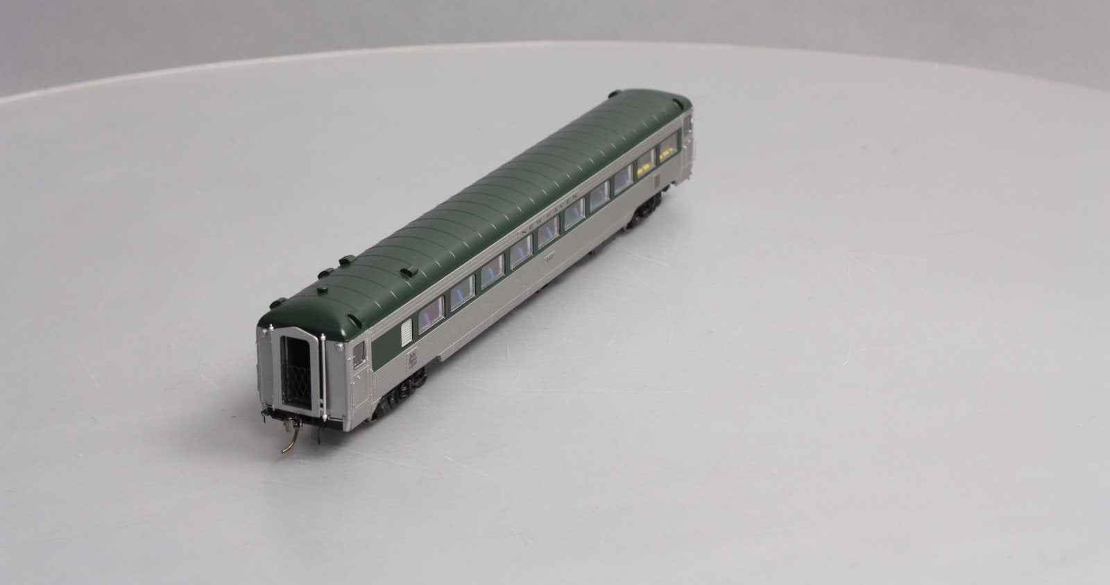 Rapido Trains 17006 HO New Haven Pullman-Bradley Stainless Steel Coach #8642