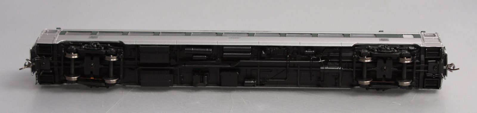 Rapido Trains 17006 HO New Haven Pullman-Bradley Stainless Steel Coach #8642