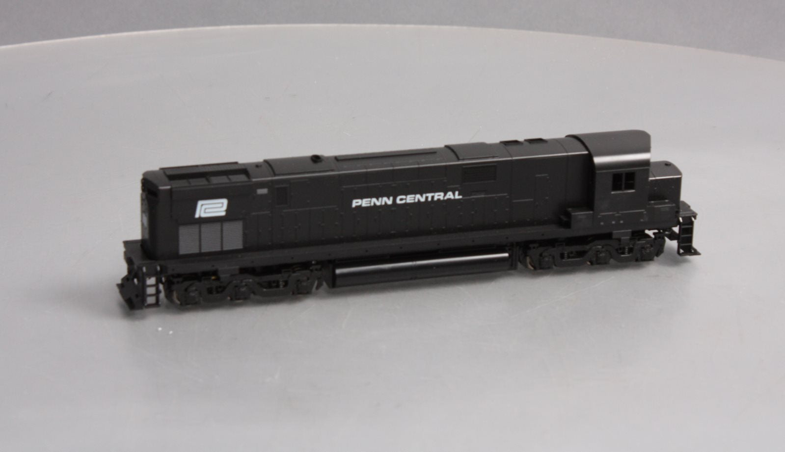 Stewart 6212 HO Scale Penn Central Alco Century 628 Diesel Locomotive