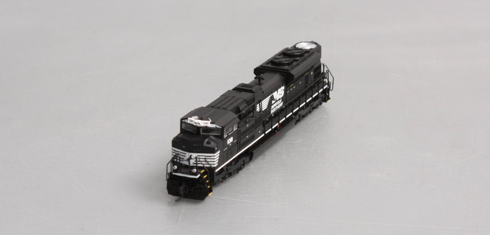 Broadway Limited 3460 N Norfolk Southern SD70ACe Diesel Loco #1018 w/Sound & DCC