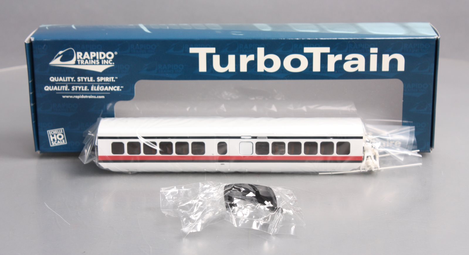 Rapido Trains 200302 HO Amtrak TurboCoach IC-36/37 Passenger Coach #72