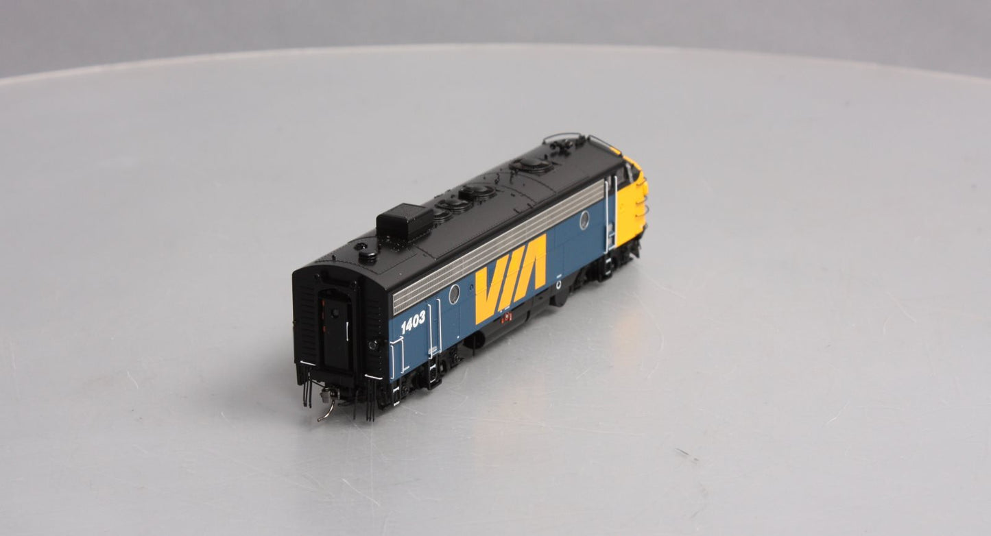 Rapido Trains 222035 HO VIA Rail Canada GMD FP7 Diesel Loco Standard DC #1403