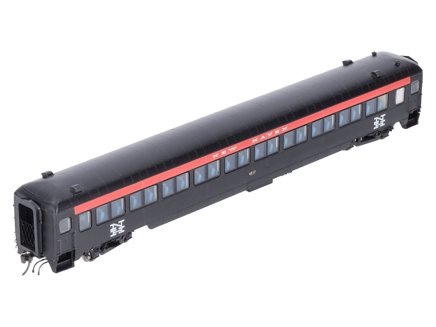 Rapido Trains 109129 HO New Haven 10-Window Coach w/ Partial Skirt #8217