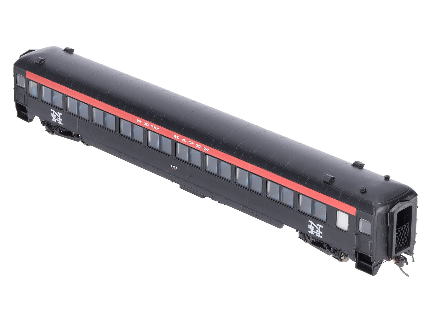 Rapido Trains 109129 HO New Haven 10-Window Coach w/ Partial Skirt #8217