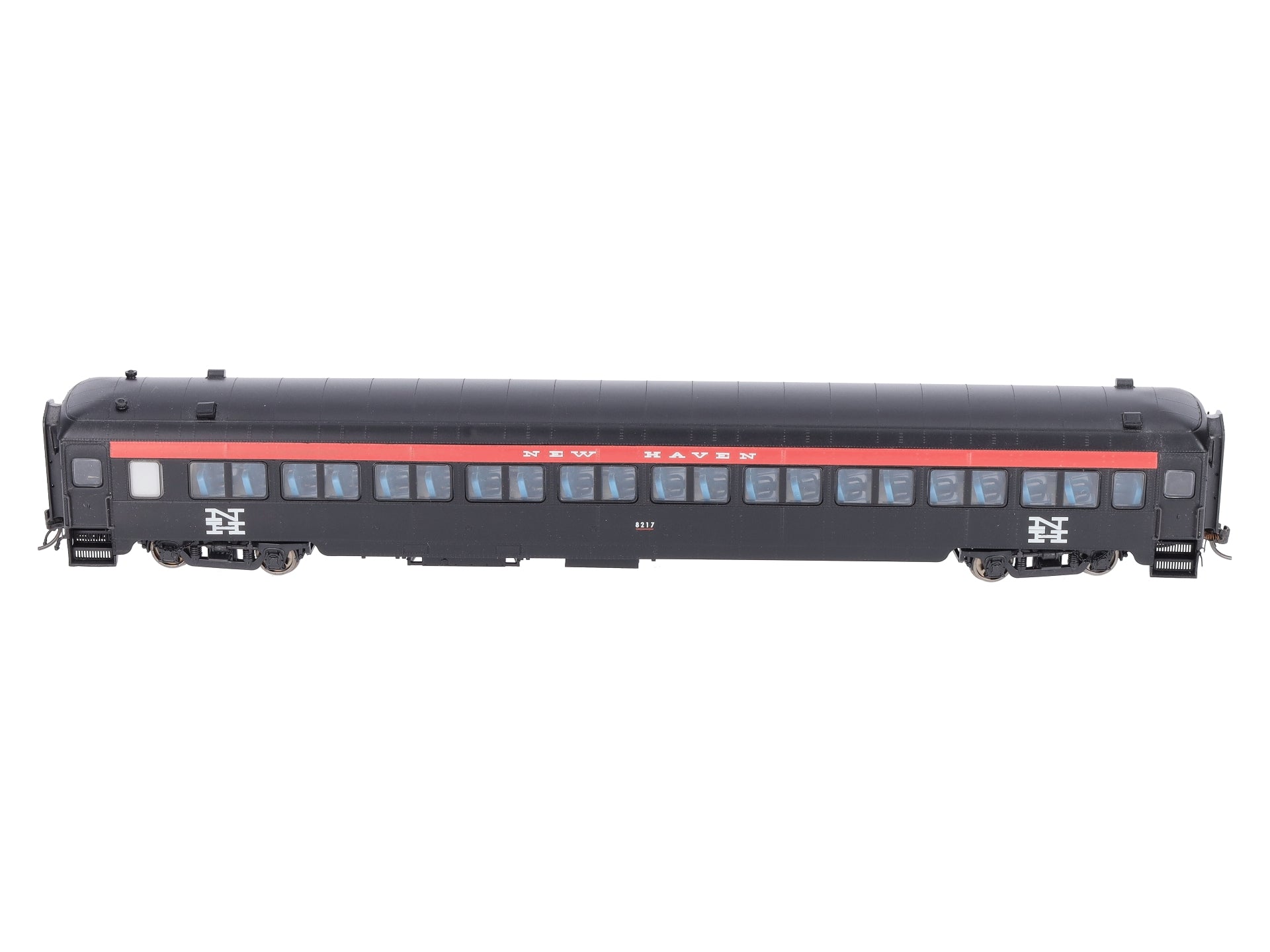Rapido Trains 109129 HO New Haven 10-Window Coach w/ Partial Skirt #8217