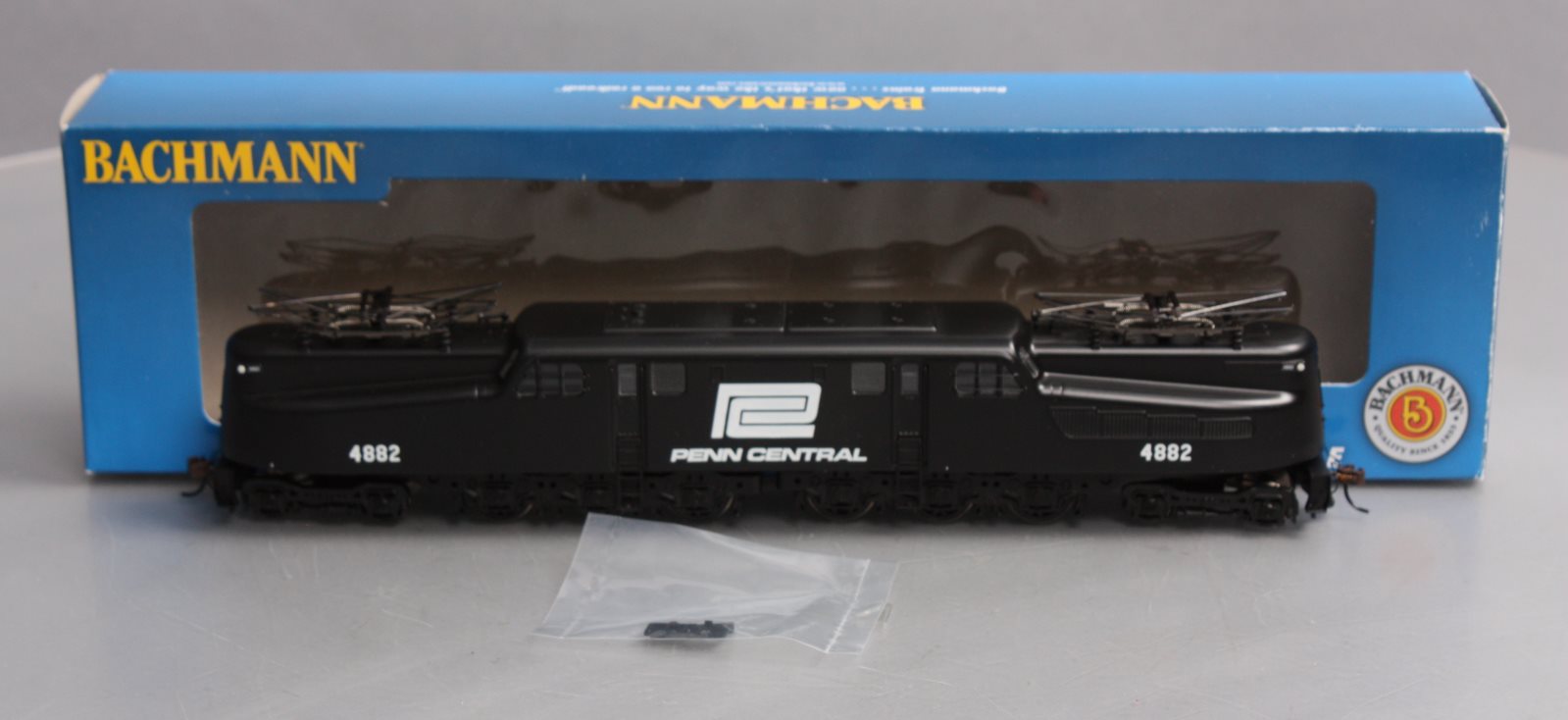 Bachmann 65205 HO Penn Central GG1 Electric Locomotive DCC Ready #4882