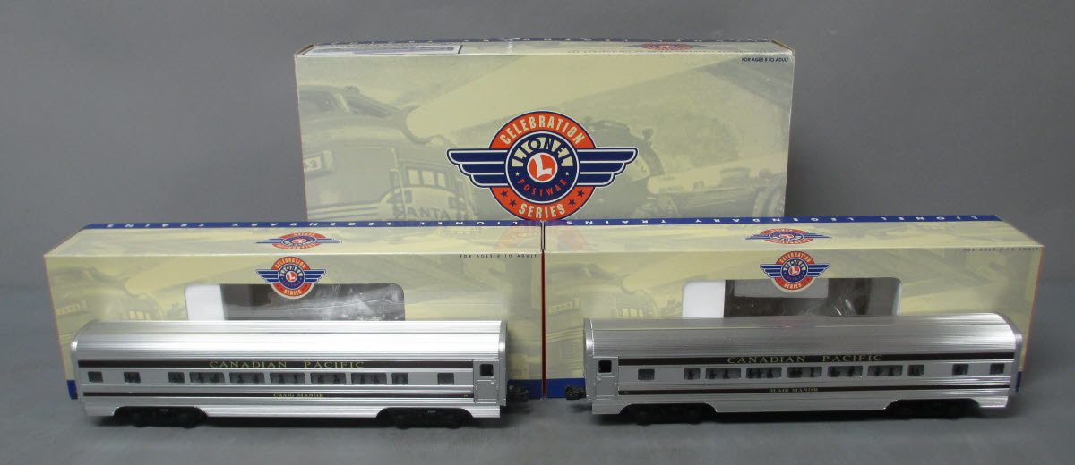 Lionel 1927620 O Canadian Pacific 21'' Passenger Car (Pack of 2)