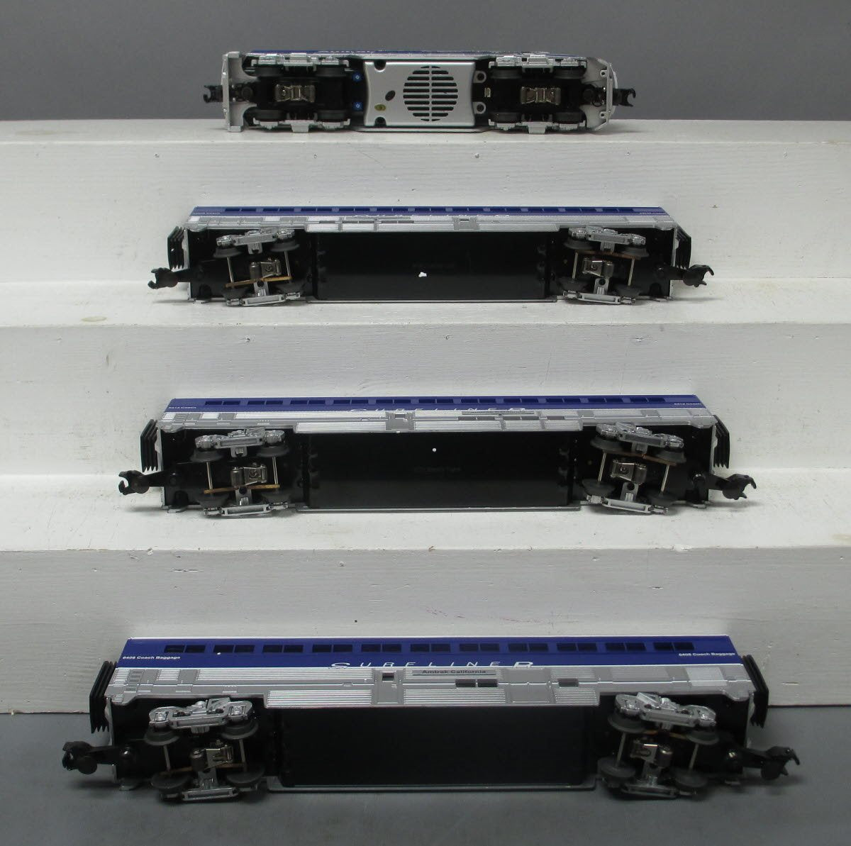 MTH 30-4198-1 Amtrak RailKing F59 Superliner O Gauge Diesel Train Set w/PS2