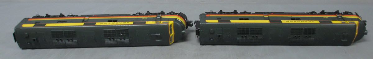 Lionel 6-82834 Seaboard System AA E7 Diesel Locomotive Set #3019 & #3020