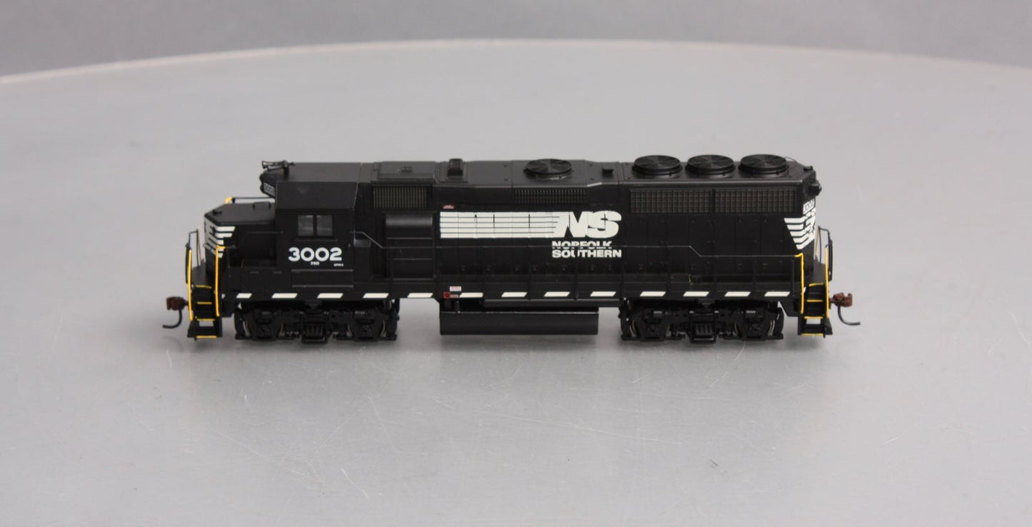 Athearn 89745 HO Norfolk Southern EMD GP40-2 Powered Diesel Locomotive #3002