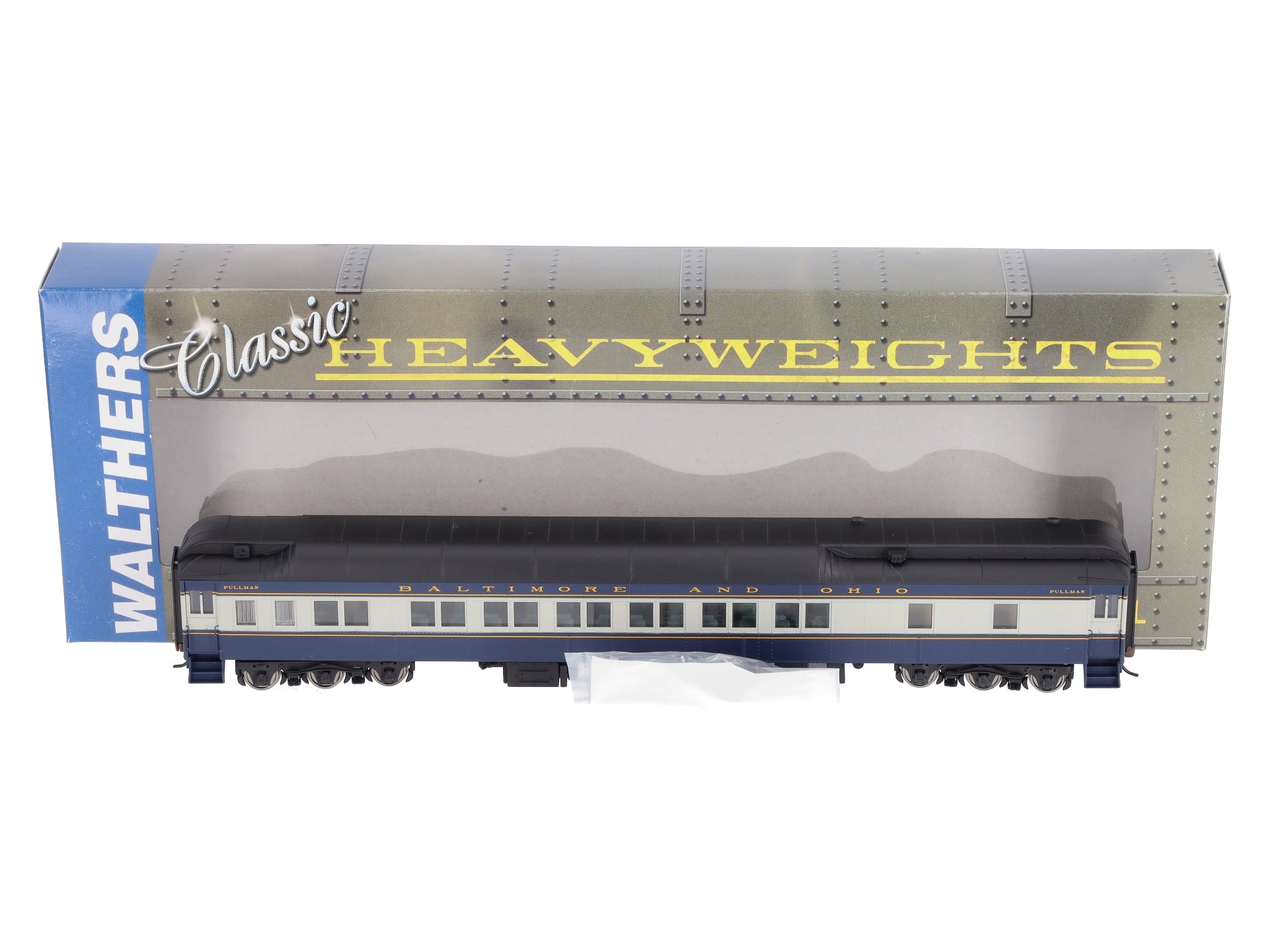 Walthers 932-10010 HO Scale B&O Heavyweight 12-1 Pullman Sleeper Car