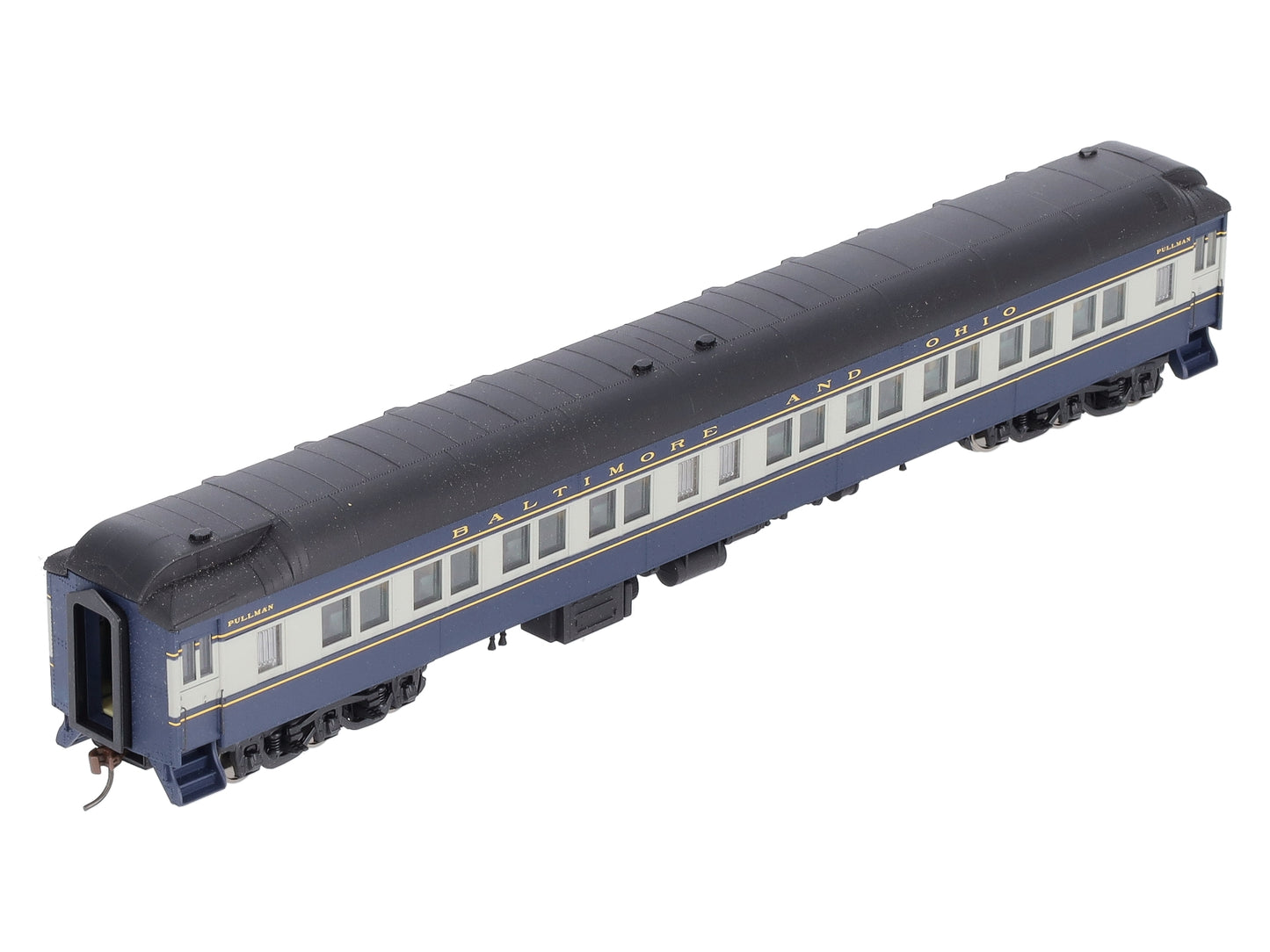 Walthers 932-10210 HO Scale Baltimore & Ohio Pullman Heavyweight 14 Section Car
