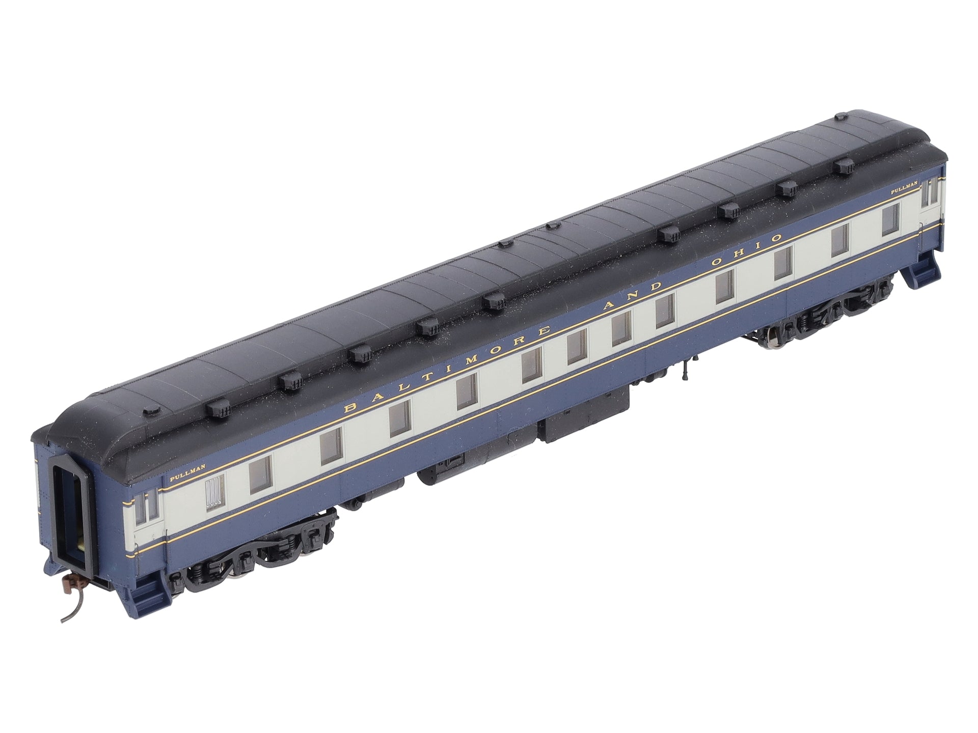 Walthers 932-10210 HO Scale Baltimore & Ohio Pullman Heavyweight 14 Section Car