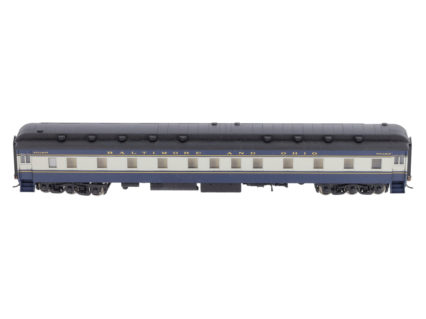 Walthers 932-10210 HO Scale Baltimore & Ohio Pullman Heavyweight 14 Section Car