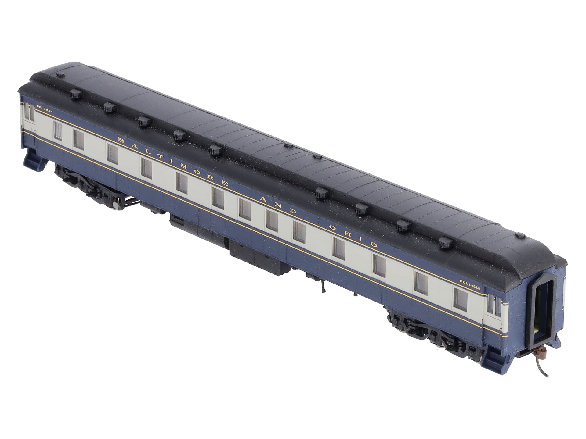 Walthers 932-10210 HO Scale Baltimore & Ohio Pullman Heavyweight 14 Section Car