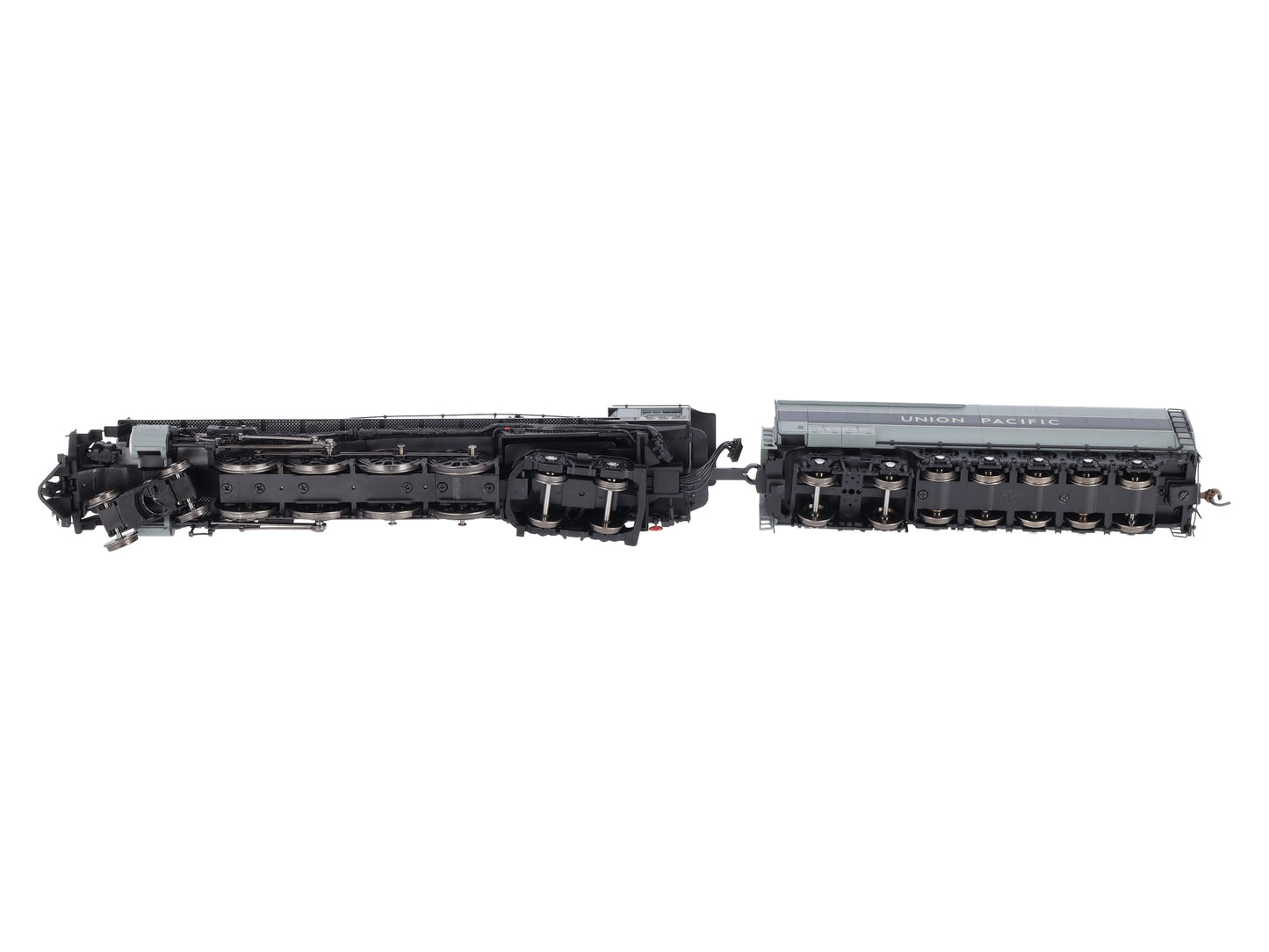 Athearn G97276 HO Union Pacific FEF-2 4-8-4 #827