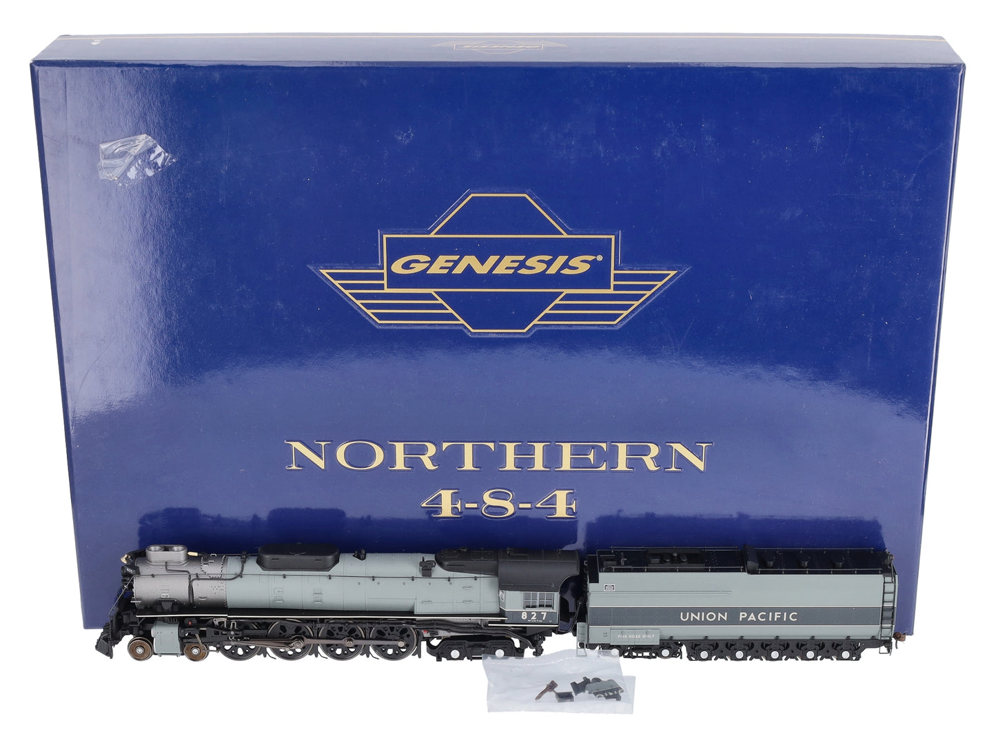 Athearn G97276 HO Union Pacific FEF-2 4-8-4 #827