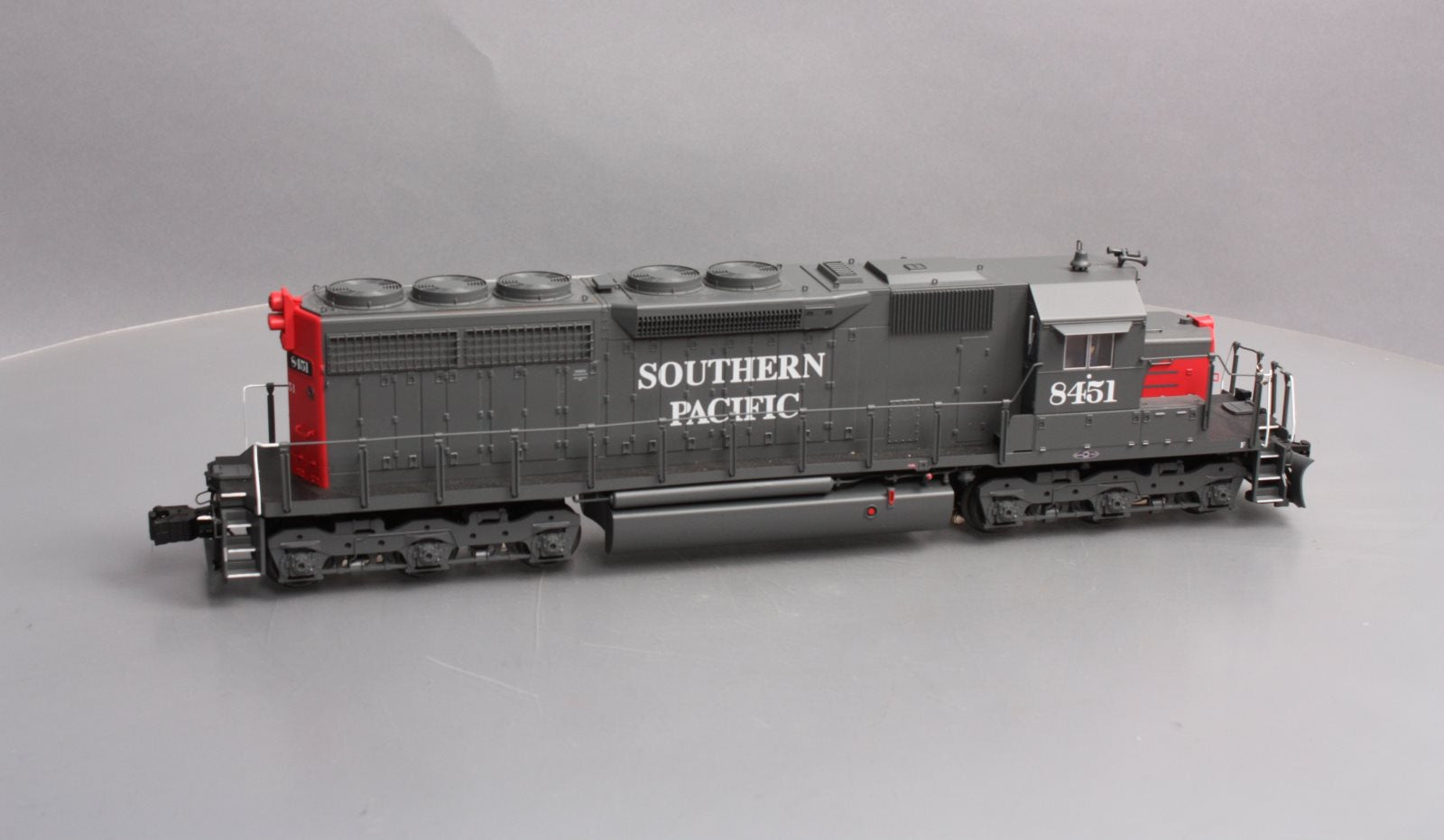 Lionel 6-82286 BTO Southern Pacific 'Daylight' Legacy SD40 Diesel Loco #8451