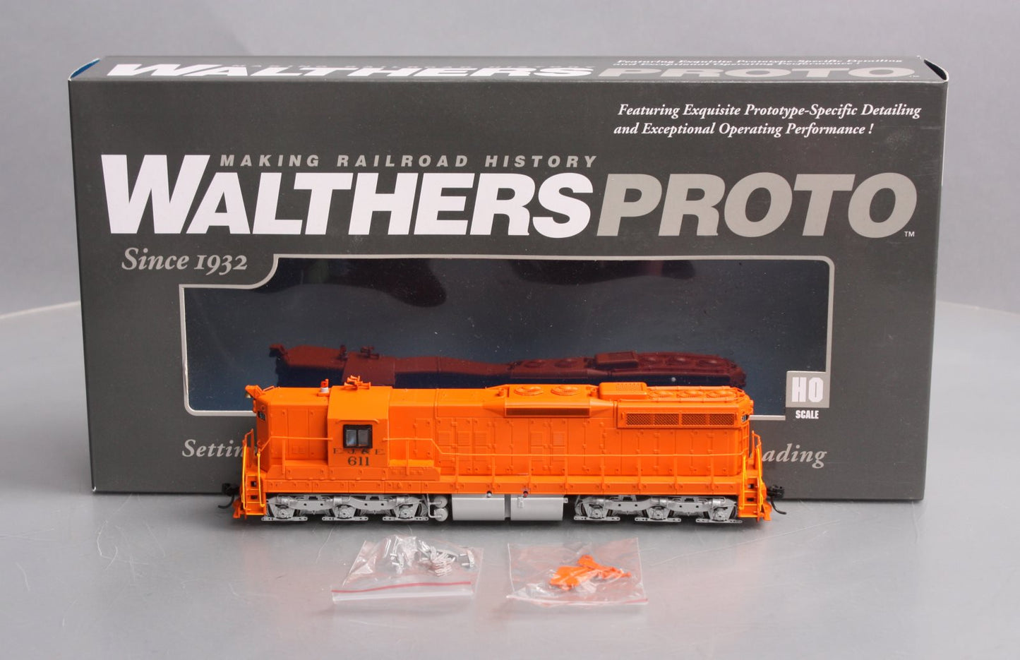 Walthers 920-41628 HO Elgin, Joilet & Eastern EMD SD9 Diesel Locomotive #611