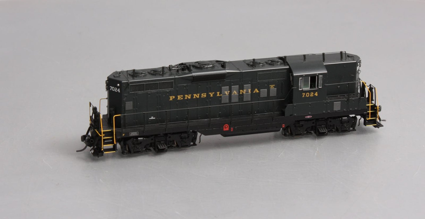 Athearn G64100 HO Pennsylvania GP9 Diesel locomotive #7024