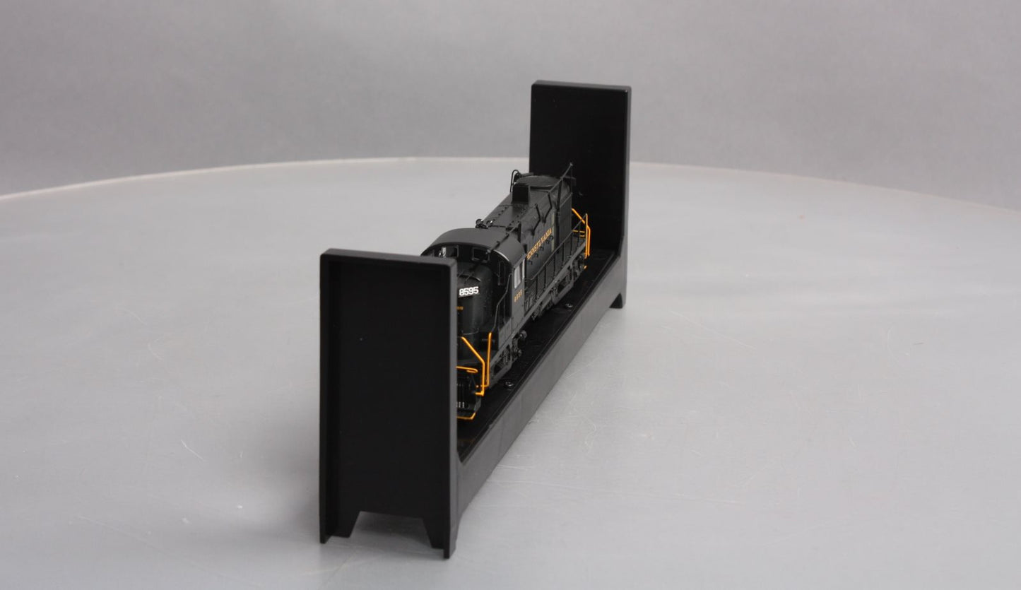 Bowser 24685 HO PRR Alco RS-3 Phase III Diesel Locomotve #8595