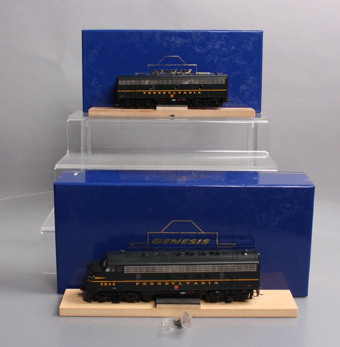 Athearn G22344 HO PRR FP7A/F7B Diesel Locomotive with DCC & Sound #9844A, #9844B