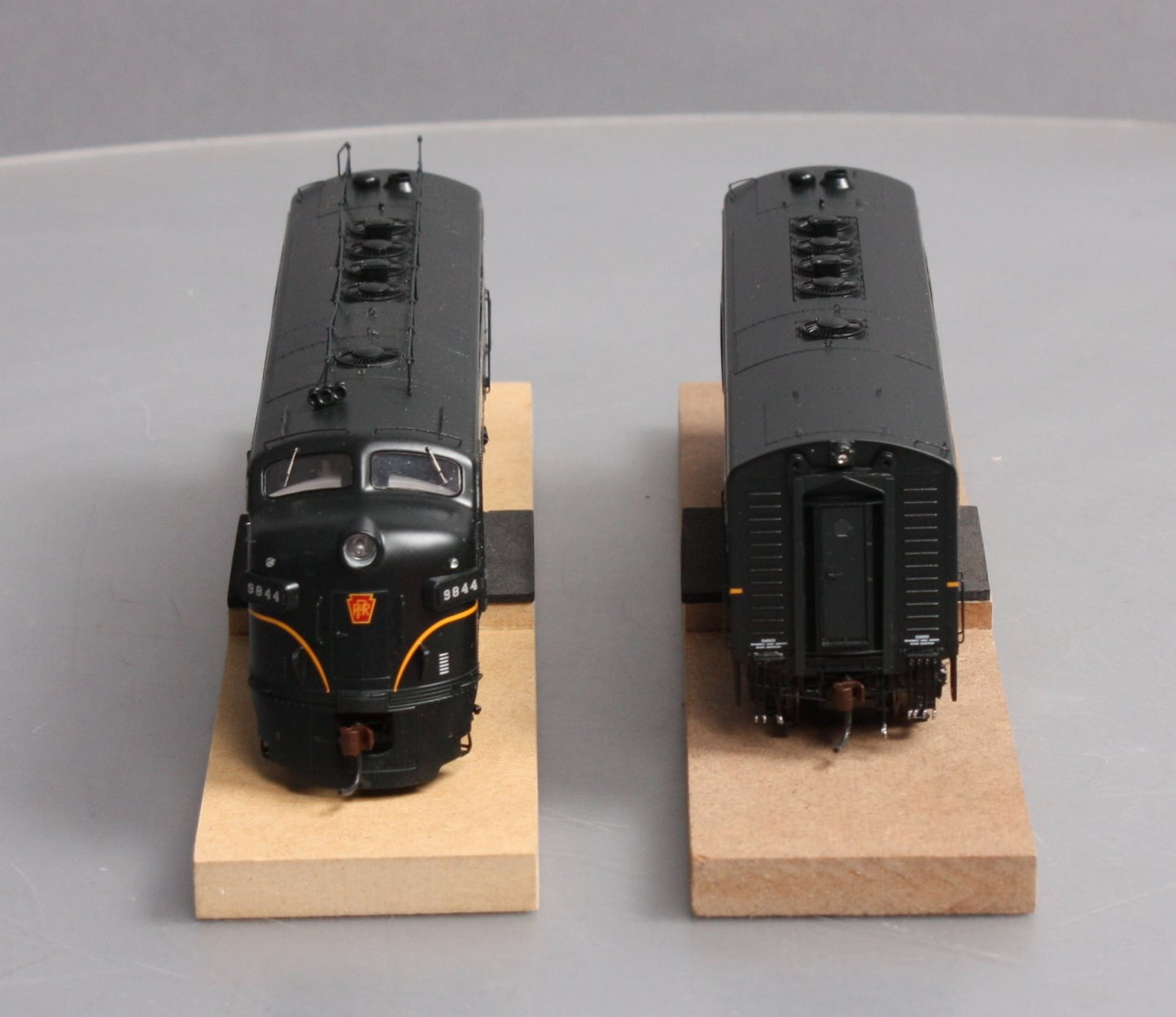 Athearn G22344 HO PRR FP7A/F7B Diesel Locomotive with DCC & Sound #9844A, #9844B