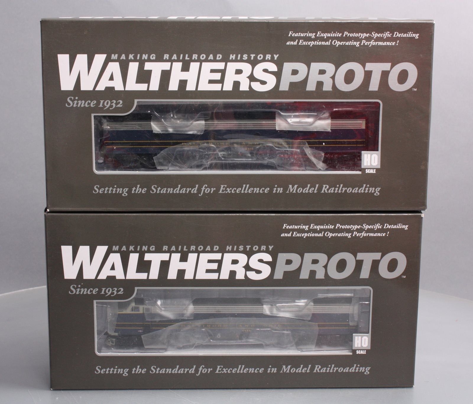 Walthers 920-48368 32 HO Baltimore & Ohio EMD E9A/E8Bm #1454/2415